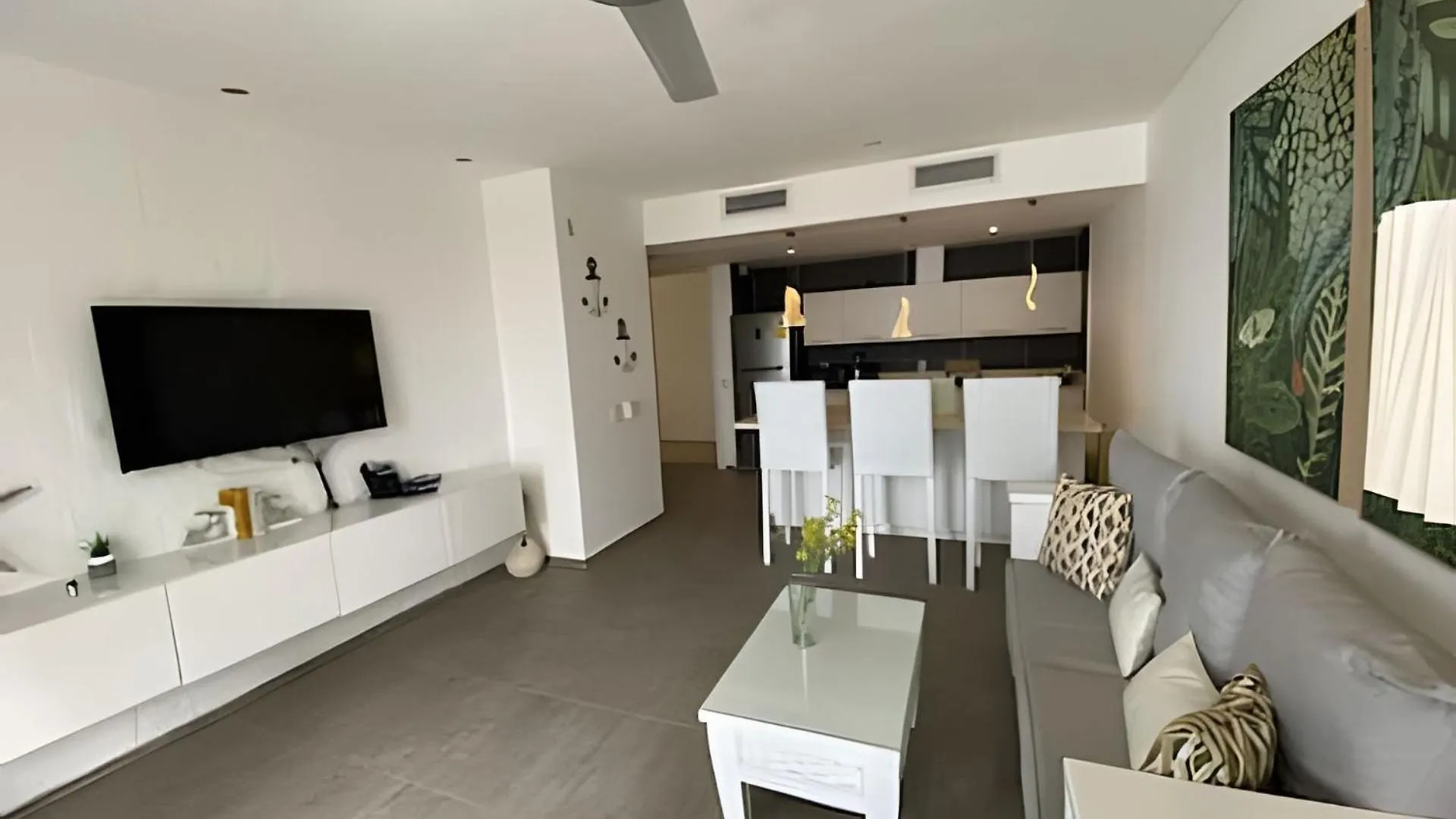 Ocean Breeze Apartment Vi-102 Punta Balandra